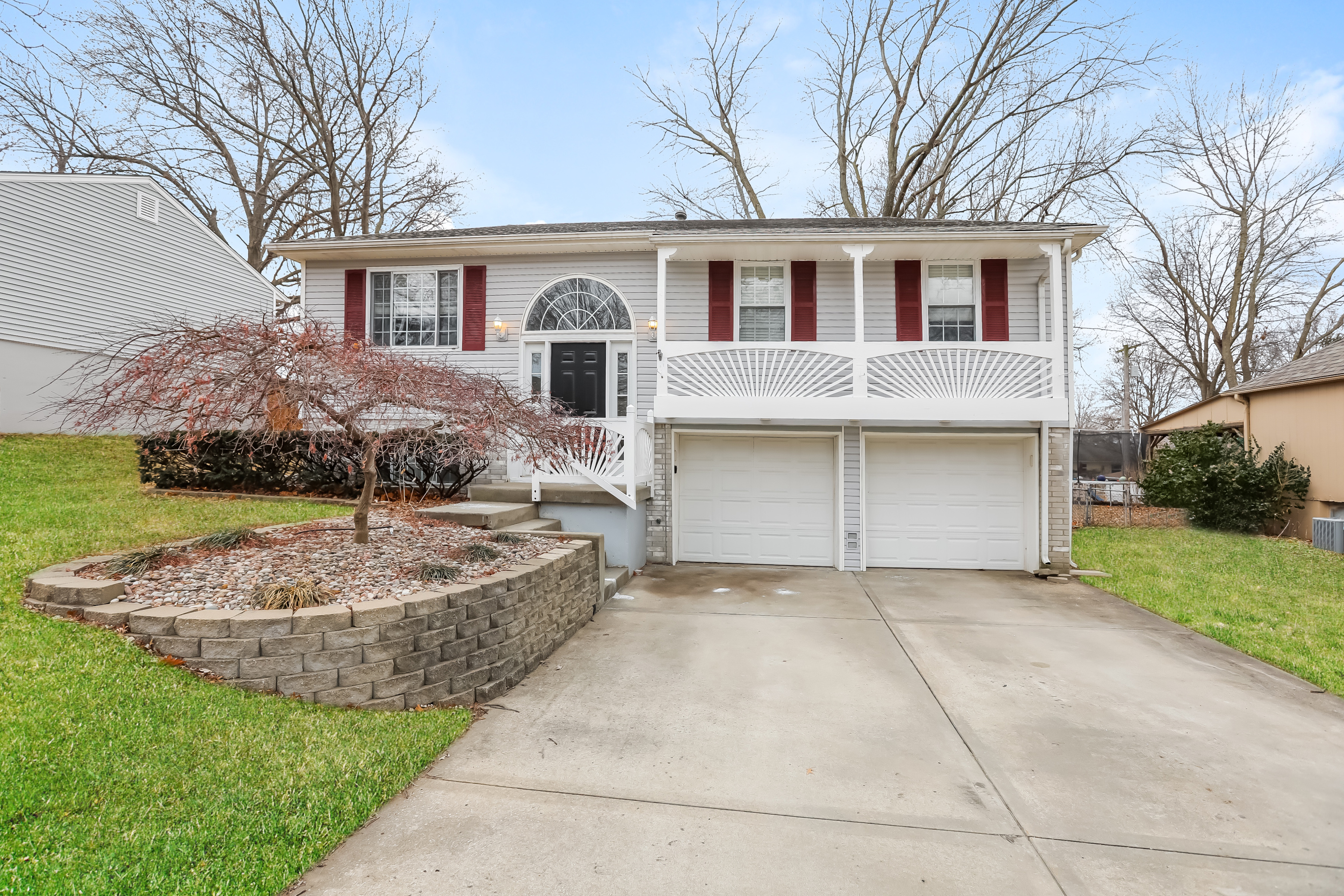 2308 NW Ashton Dr. Blue Springs, MO 64015